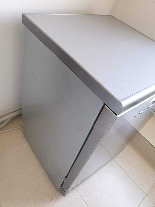 Инокс - Miele Съдомиялна - 14 Комплекта - Свободностояща - 60см