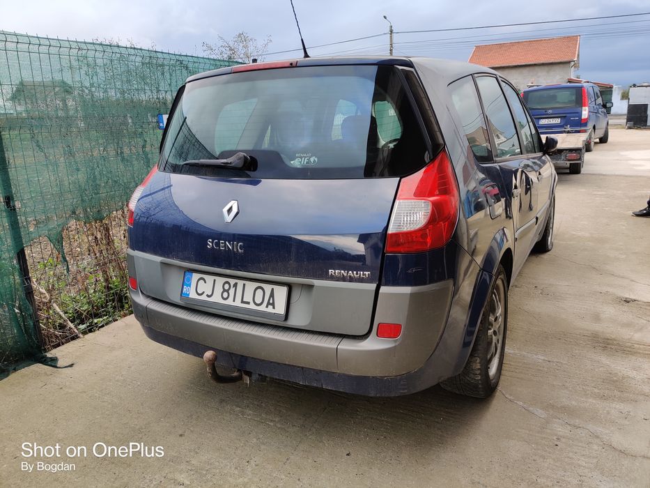 Vindem piese rezultate din dezmembrarea unui Renault Scenic 2