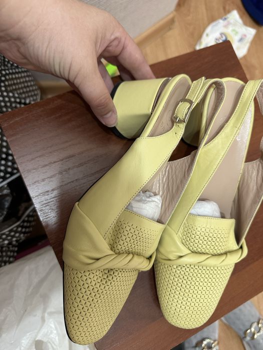 Басаножка желтый кожаный