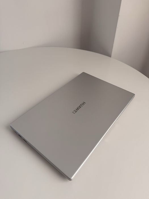 Huawei MateBook D15 Ryzen 5 3500U / 8GB / SSD 256GB / Full HD