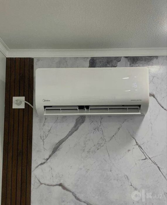 Кондиционер Midea-12 alba