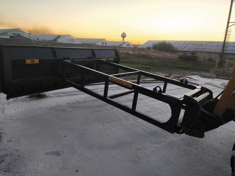 Lama pentru impins cereale