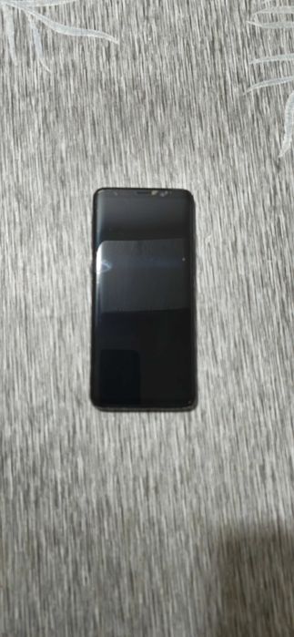 Samsung  S 9  ...