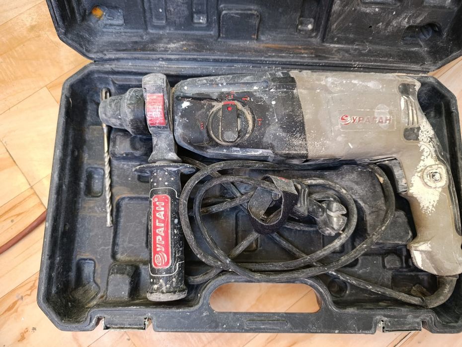 перфоратор в хорошем состоянии