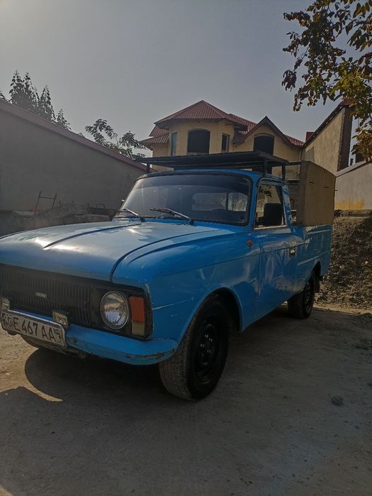 Перашковой заводской пикап