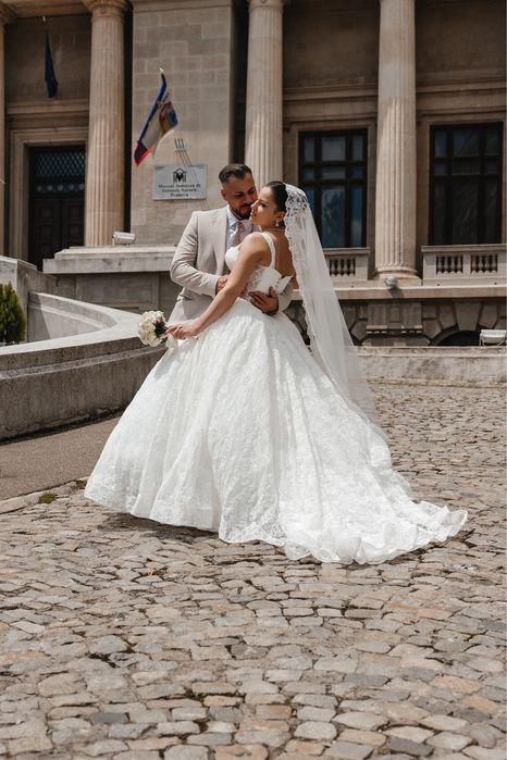 Rochie de mireasa  de dantela