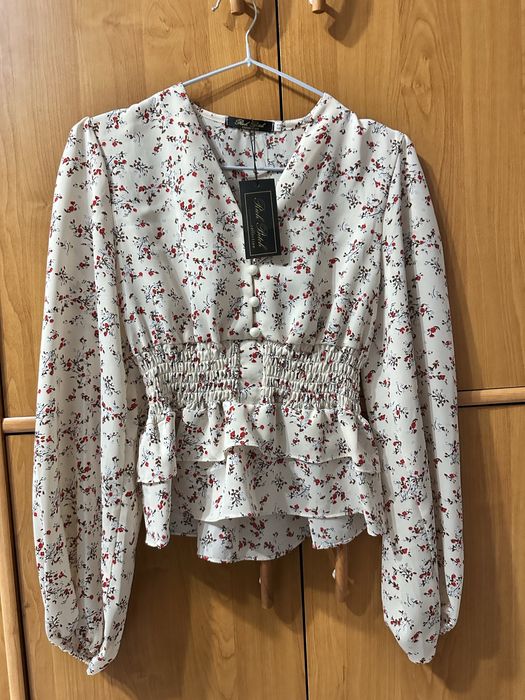 Блузка с длинным рукавом