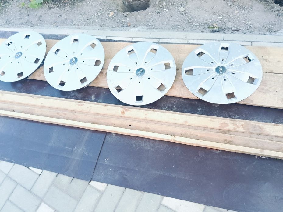 Capace audi originale