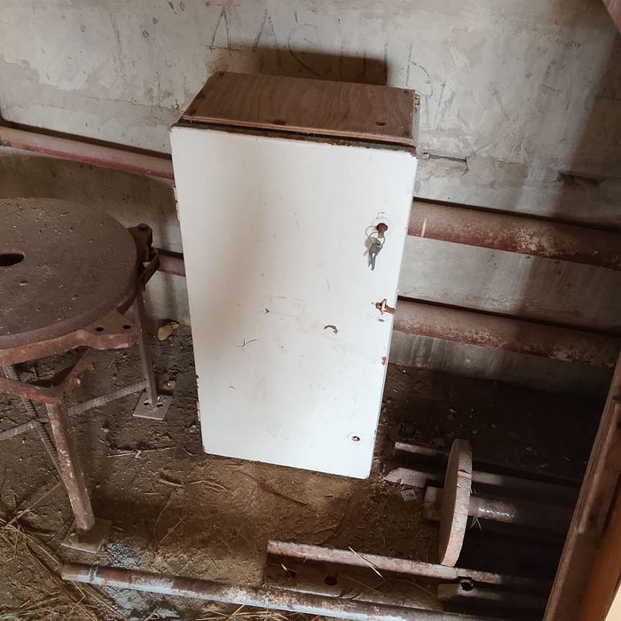 Сейф сатылады 10000 тенге