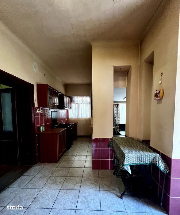 Casa in Tinca, centrala, 3 camere cu strada asfaltata