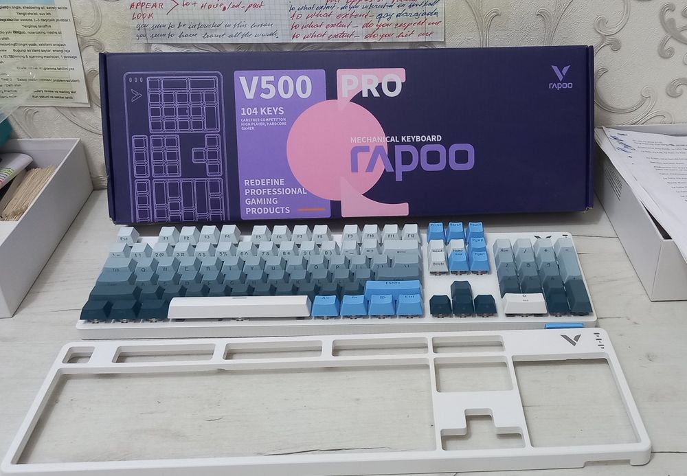 Rapoo V500 Pro   Mexanik klaviatura Yangi  Zo‘r holatda ideal tanl