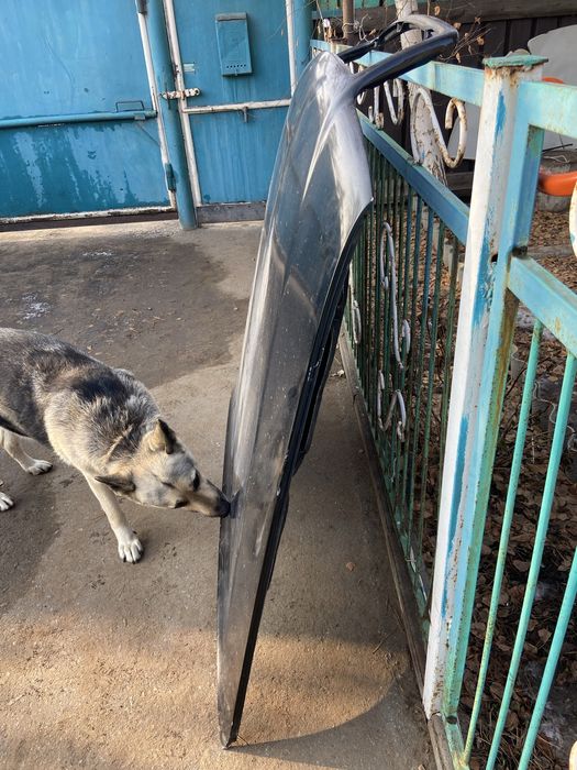 капот ауди 100с4