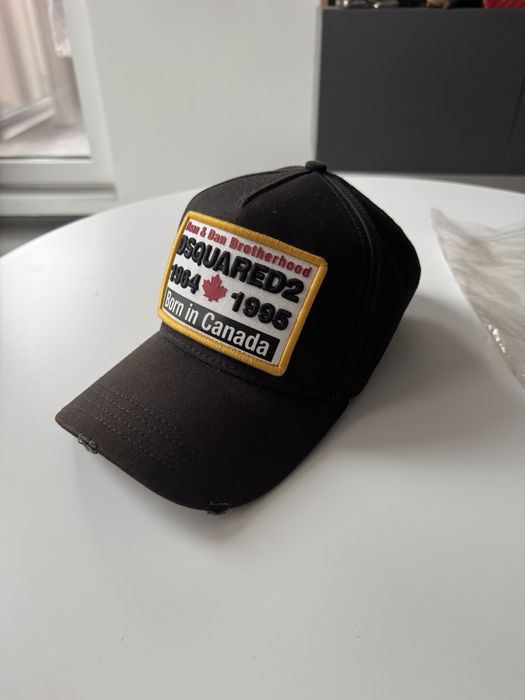 Dsquared2 шапка.