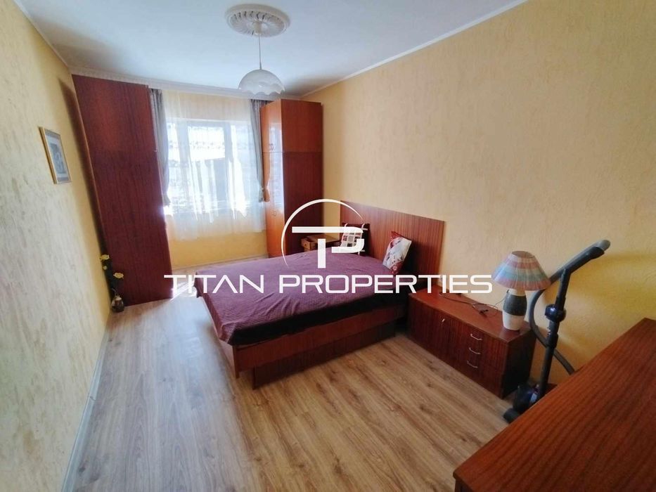 Дава се под наем Тристаен апартамент в Варна, Цветен квартал - 70 кв.м за 475 € - Снимка #5