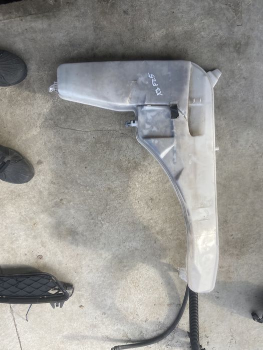 Vas apa lichid parbriz Bmw X3 F25