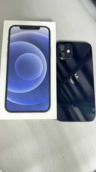 Apple iPhone 12, 64 Gb (Морозова 47/7, лот 994813)