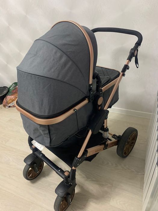 Проадается Коляска с люлкой