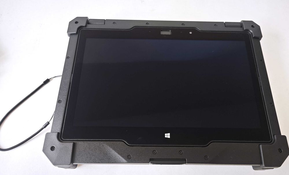Laptop nou 2-in-1 Dell Rugged pentru condiții extreme