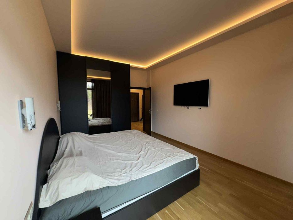 Двустаен апартамент във вилна зона София.