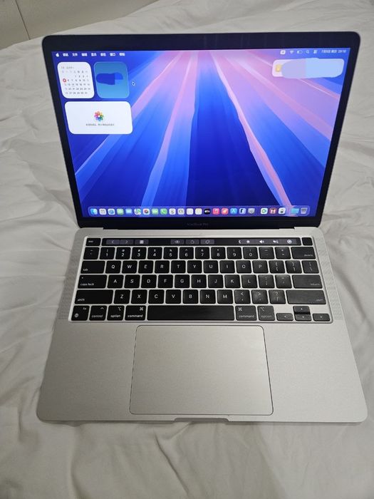 Macbook pro m1 98% 256 gb sotiladi