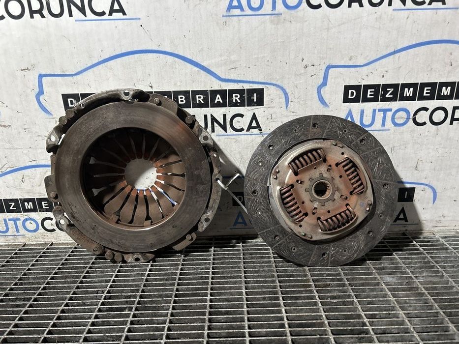 Kit ambreiaj Dacia Dacia Logan II MCV Facelift 2017 0.9 B 2016 - 2020 90CP 890CC Manuala ...