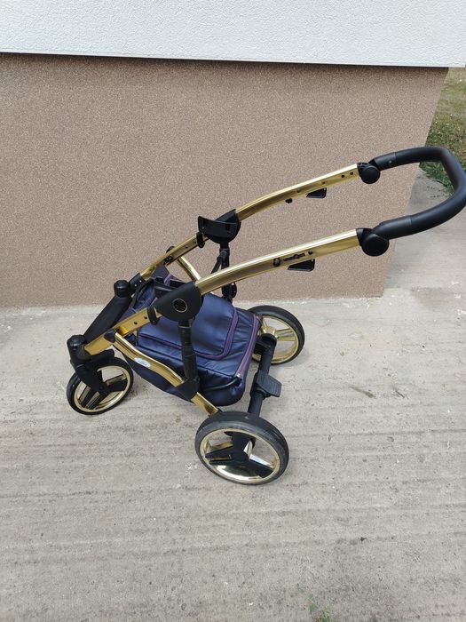 Бебешка количка Junama Diamond