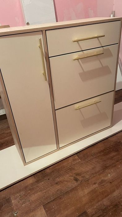 Аяқ кием полка в Наличи