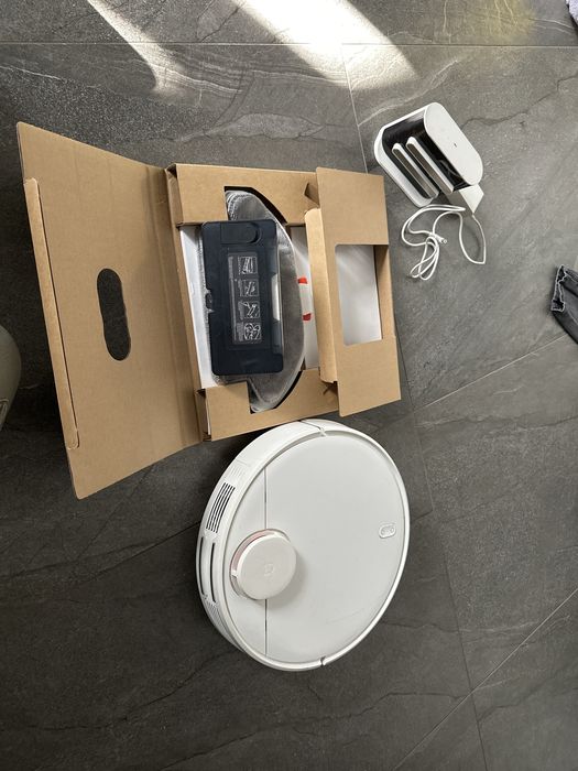 Mi Robot Vacuum-Mop P робот за почистване