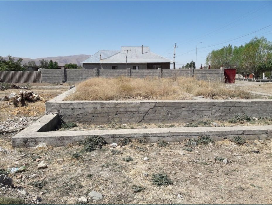 Ақсу Жабағалыда продам участок