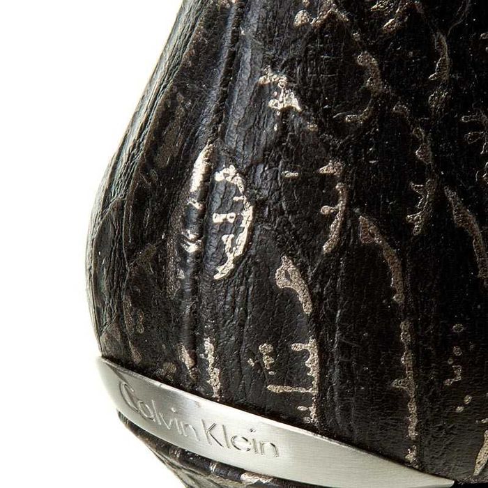 %ПРОМО% CALVIN KLEIN № 39 – Дамски сандали с шагрен от ест. кожа нови