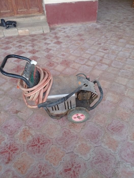 Карчер сотилади холати аьло.