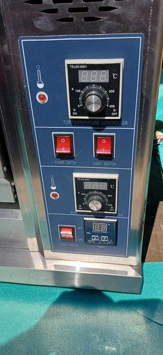 Професионална  фурна газ-ток.