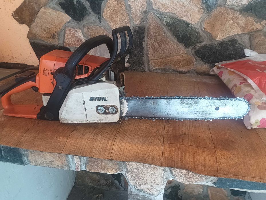 Моторна резачка Shtil 021