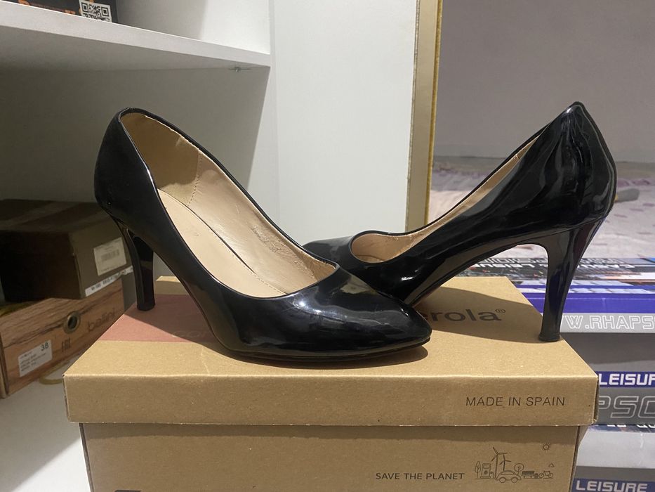 Срочно продаю бу туфельки