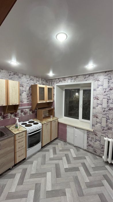 Сдам 2 комн квартиру