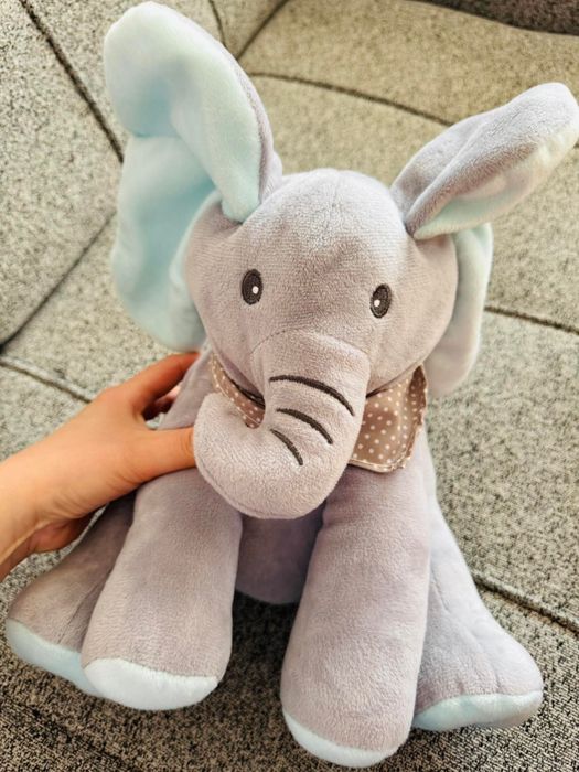 Интерактивен слон