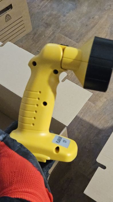 Памучни тениски,шапки,сакове,аксесоари