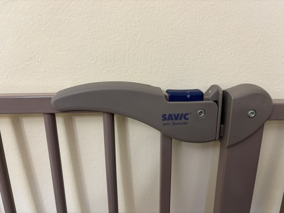 Преграда за куче