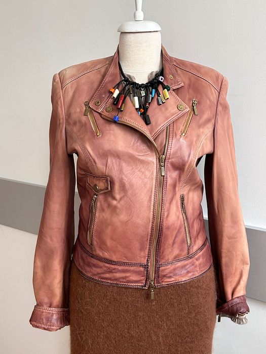 BIBA елегантно кожено дамско яке