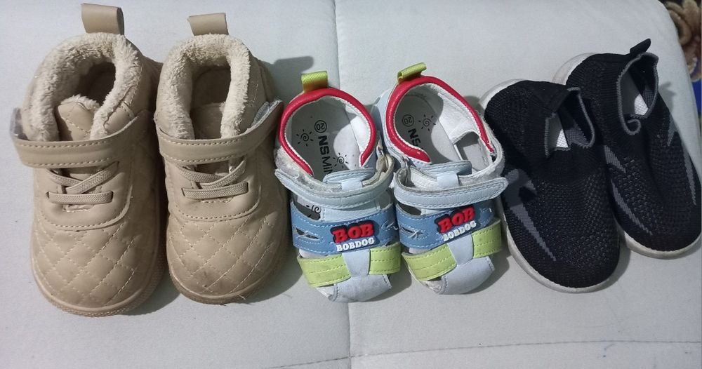 Продам детский обувь
