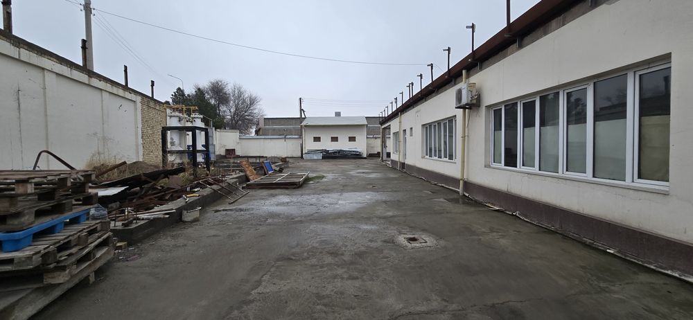 Сдам объект под бизнес 30-соток 2000-квм