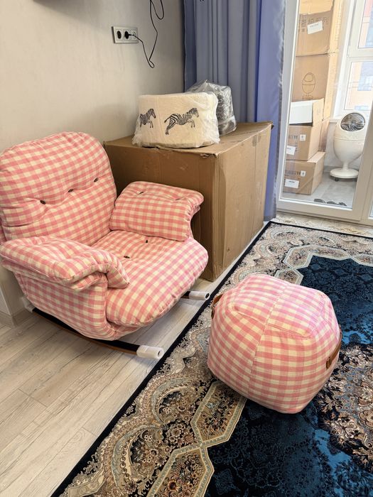 Продаются инстаграмные кресла