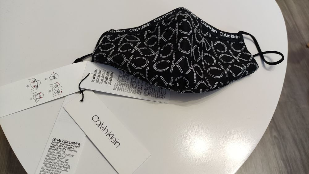 Нова предпазваща маска Calvin Klein