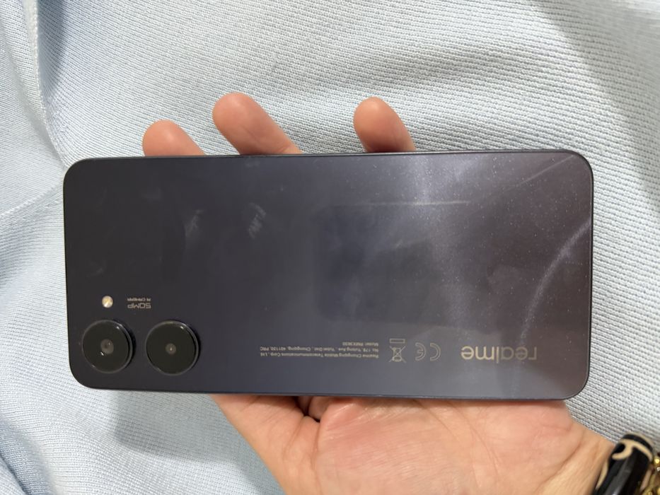 Телефон Realme narzo 50