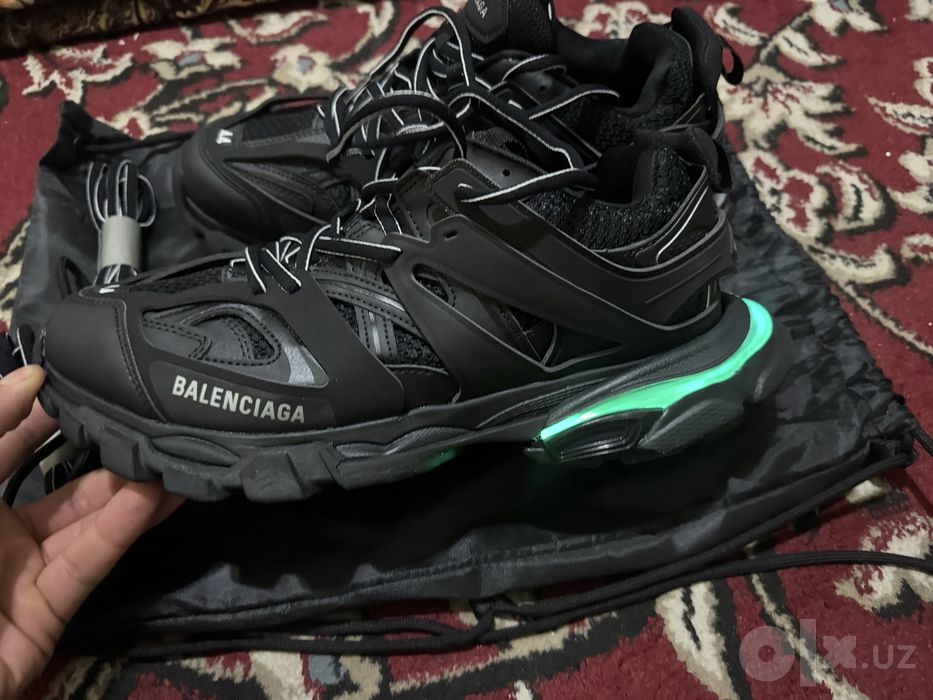 Balenciaga krasovka oyoq kiyim orginal