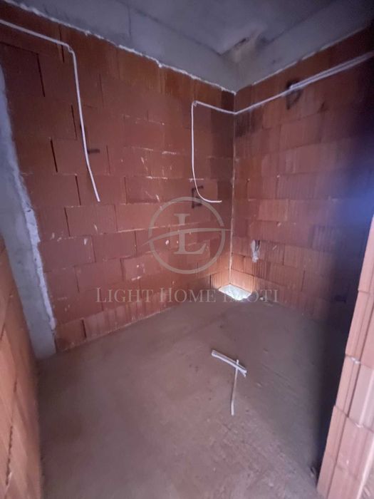 Продава се Двустаен апартамент в Пловдив, Кючук Париж - 65 кв.м за 1077 €/кв.м - Снимка #6