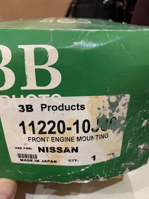 продается подушка двигателя NISSAN