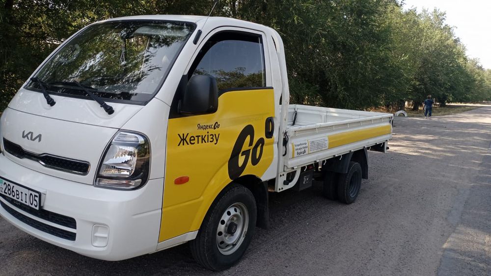 Продам грузовой автомобиль Kia bongo