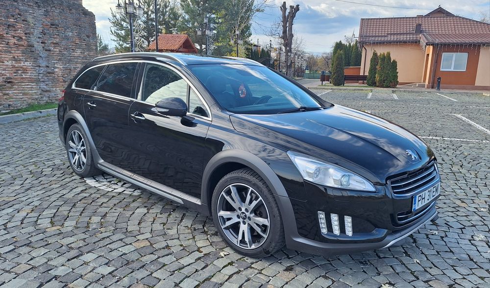 Peugeot 508 RXH Hybrid4