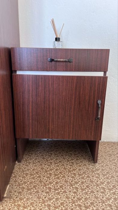 Продава комплект спалня